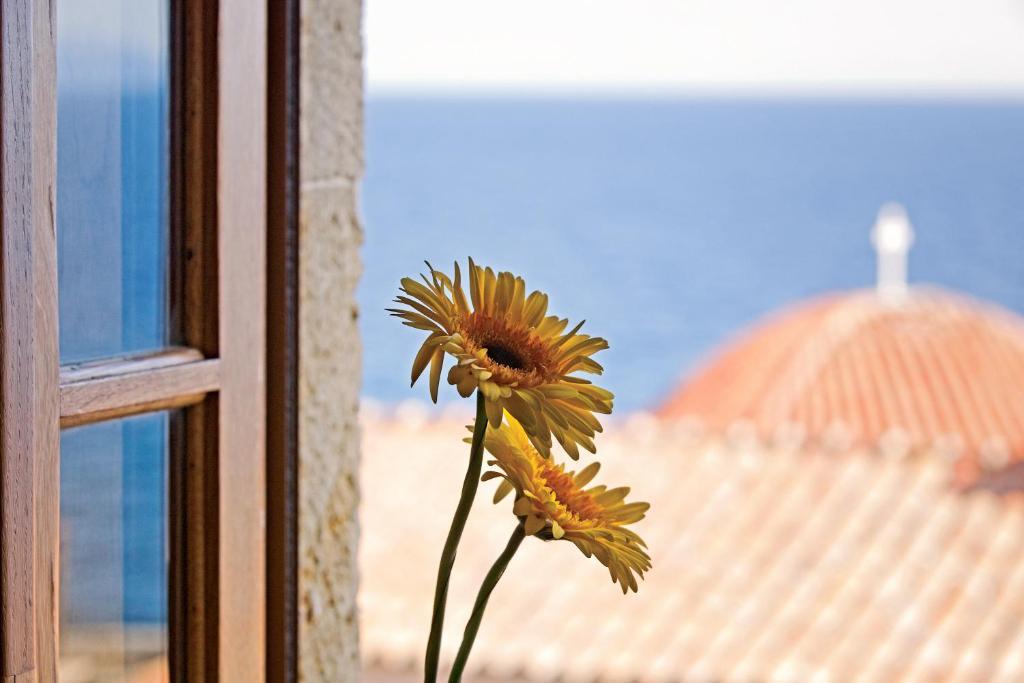 Likinia Hotel 4*
